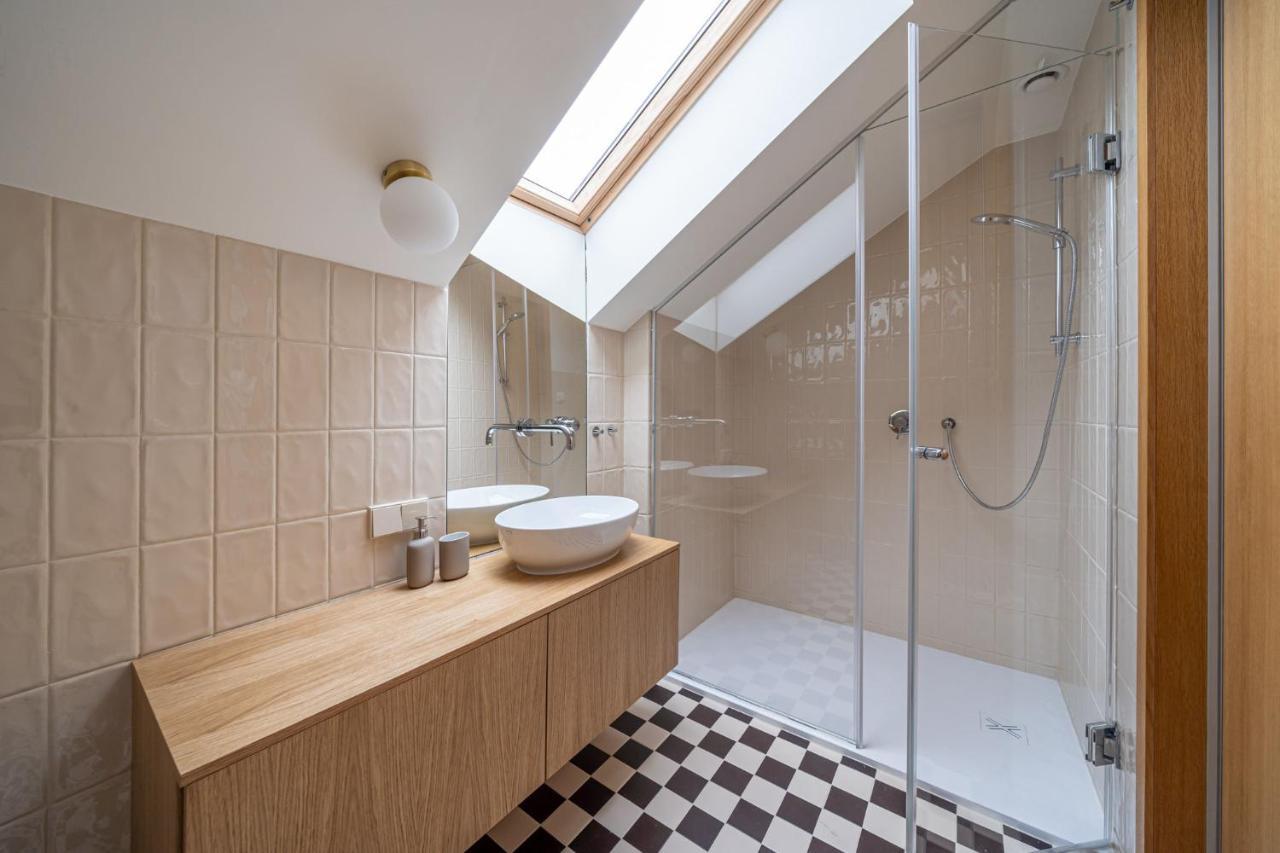 Bright Designer Apartment In City Centre Riga Ngoại thất bức ảnh